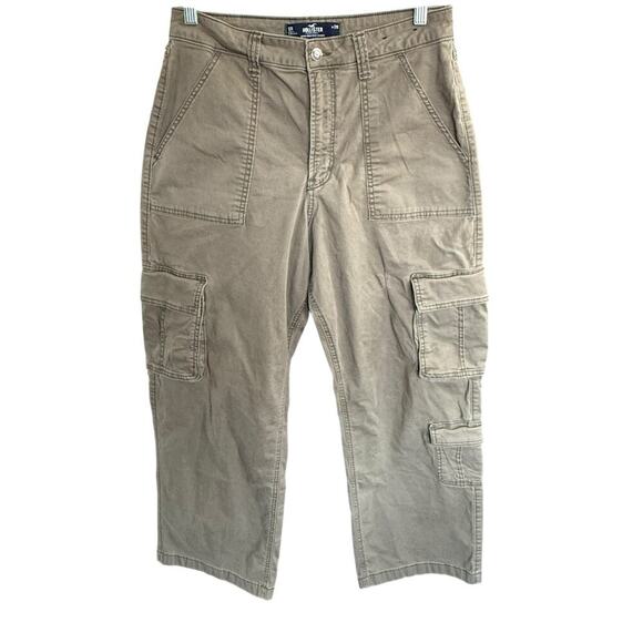 Hollister Pants - Hollister Cargo Pants Ultra High-Rise Baggy Green Womens 12R Wide Leg Grunge